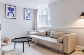 Penthouse w/rooftop terrace in latin quarter, Copenhagen